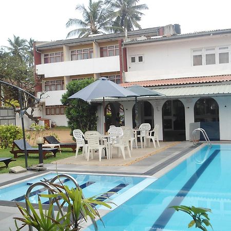 Ranveli Beach Hotel 마운트 라비니아 외부 사진