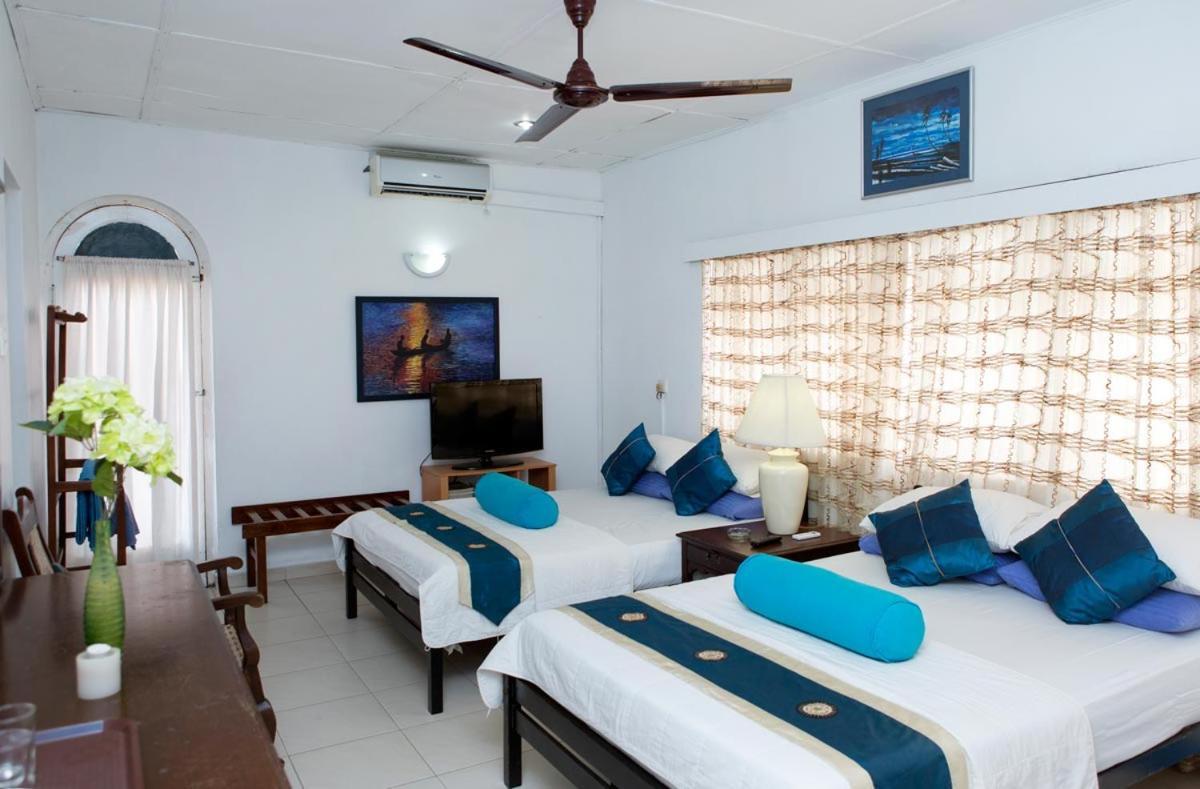 Ranveli Beach Hotel 마운트 라비니아 외부 사진