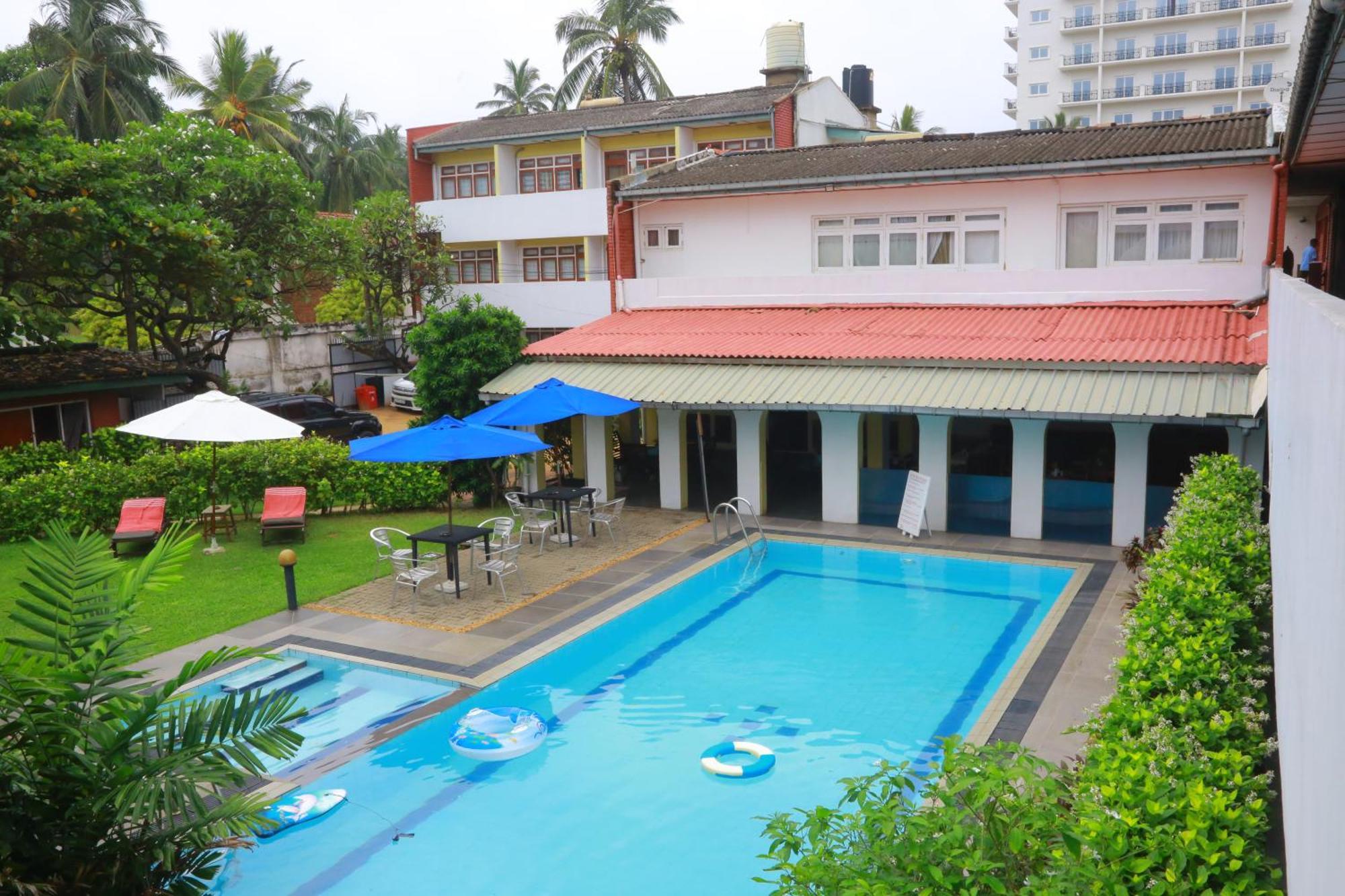 Ranveli Beach Hotel 마운트 라비니아 외부 사진